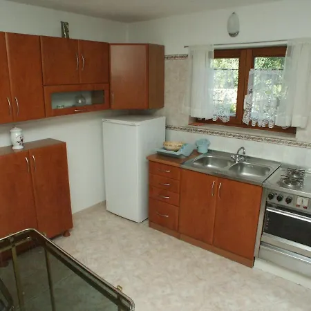 Apartments By The Sea Mavarstica, Ciovo - 2097 Apartman